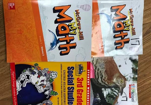 Sách giáo khoa của Mỹ