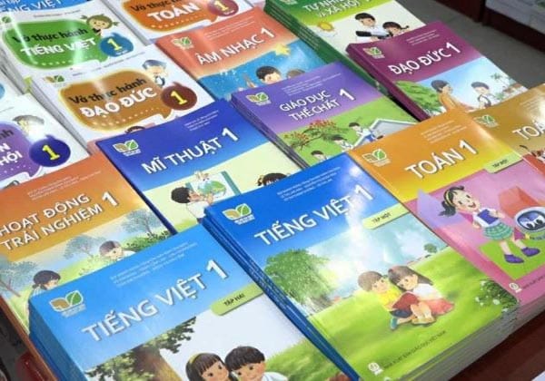 Chương trình miễn phí sách giáo khoa qua hình thức cho mượn