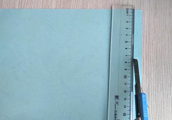 Dụng cụ chuẩn bị khi bọc sách